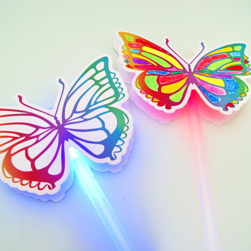 반짝이는 LED 나비 피리 1개